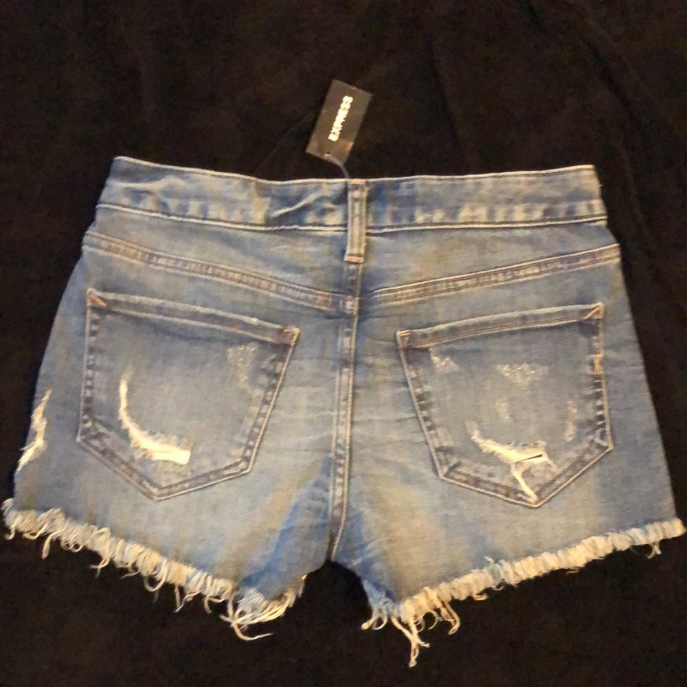 Express Shortie Relaxed Low Rise - Picture 2 of 2